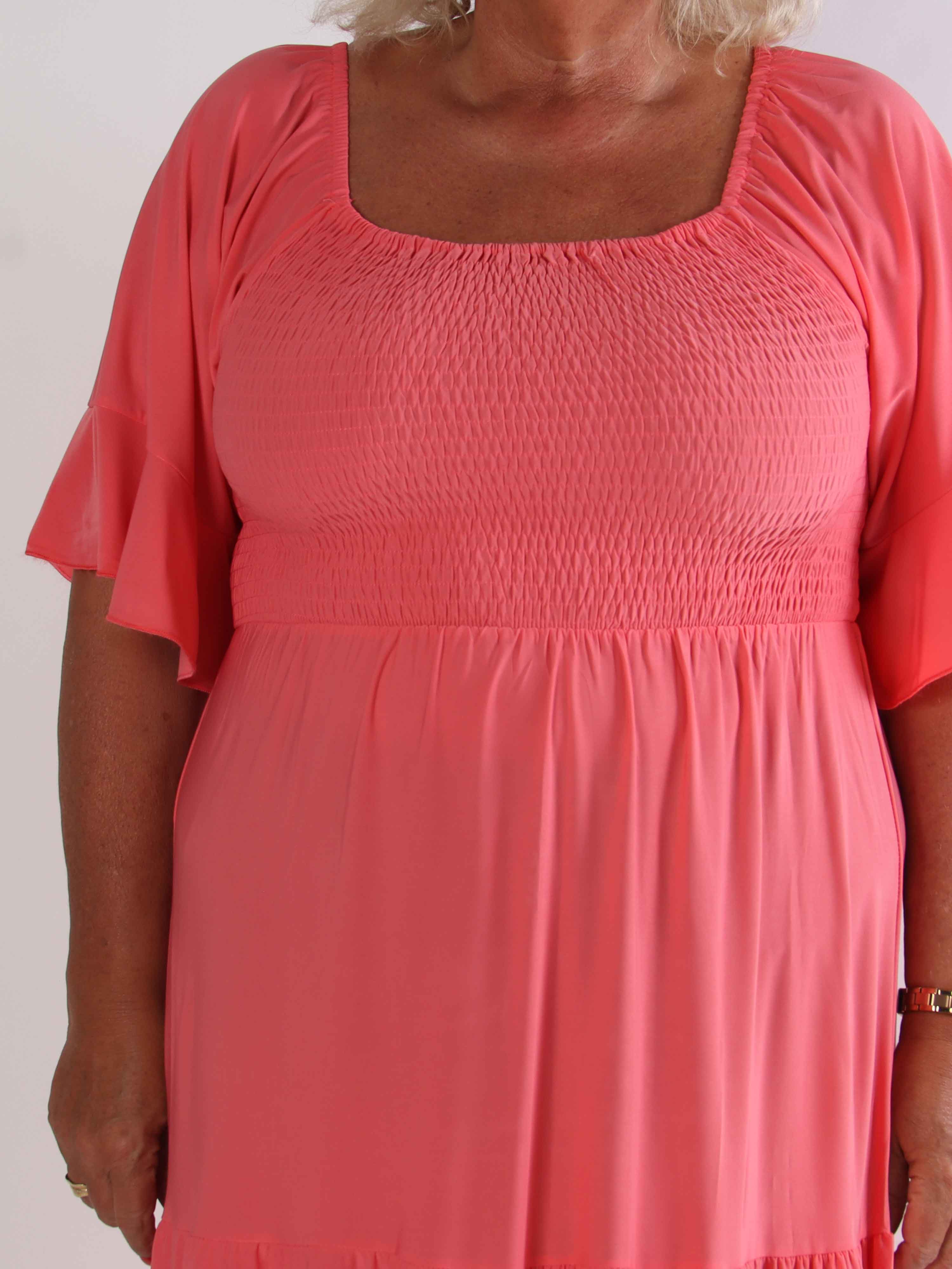 Elna Plain - Elastisk plain plus size kjole med smock over brystet